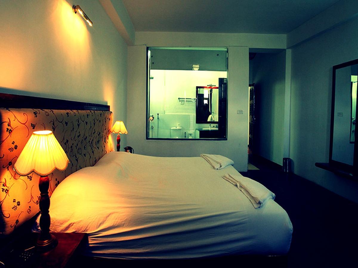 The Hotel Himalaya, เลห์ ภายนอก รูปภาพ