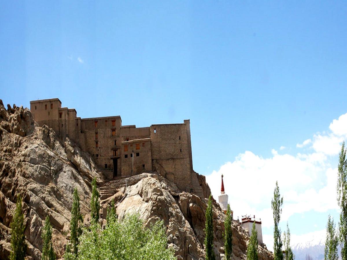 The Hotel Himalaya, เลห์ ภายนอก รูปภาพ