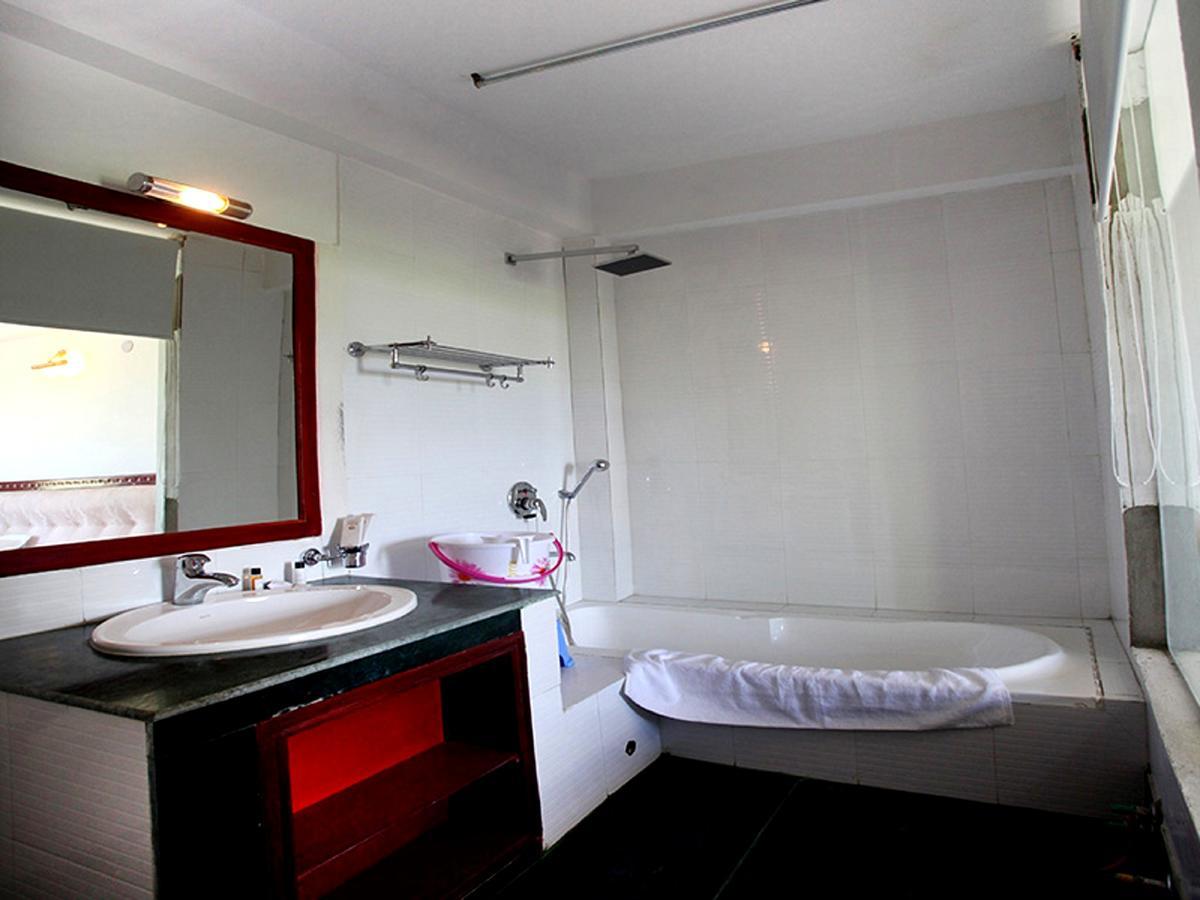 The Hotel Himalaya, เลห์ ภายนอก รูปภาพ